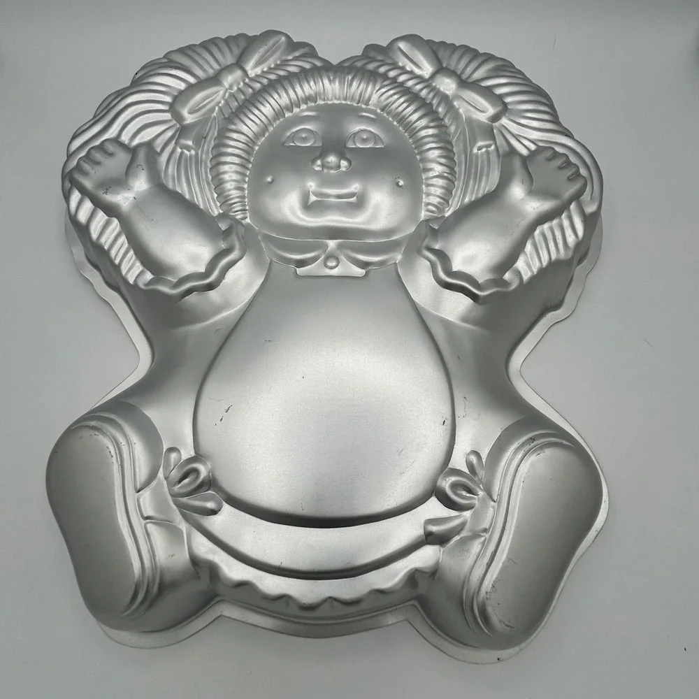 Vintage 1984 Wilton Cabbage Patch Kids Aluminum Cake Pan 2105-1984 with Insert